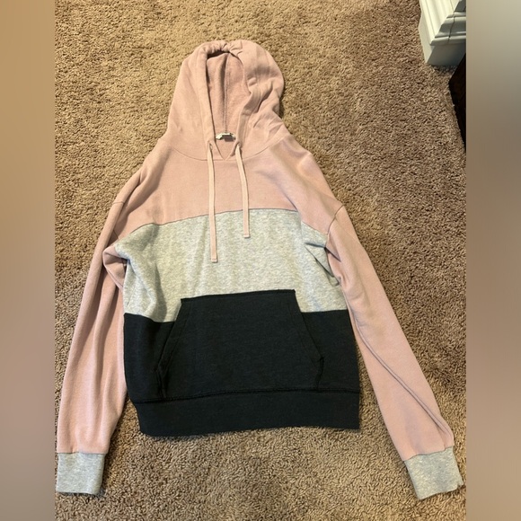 American Eagle Outfitters Tops - Womens AE Hoodie